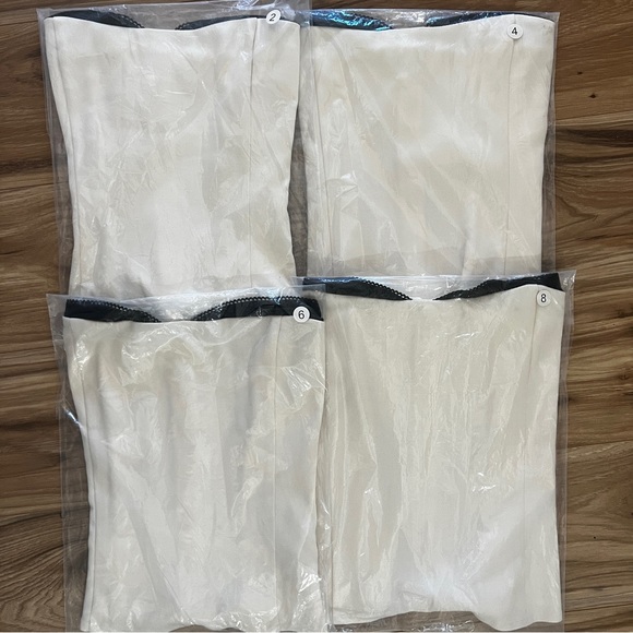 Reformation Melanie top | White 🎉 NWOT 🎀 ✂🏷️ - Picture 10 of 11